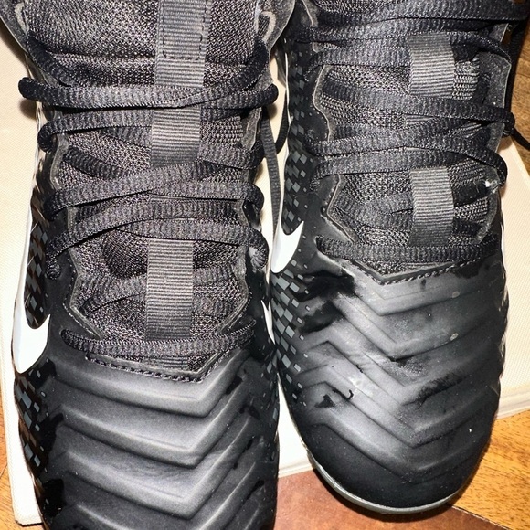 Nike Alpha cleats 11.5 Excellent condition black and white - Picture 3 of 12